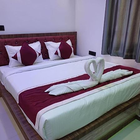 Hotel Shri Sai International, Sitamarhi Dumra Экстерьер фото