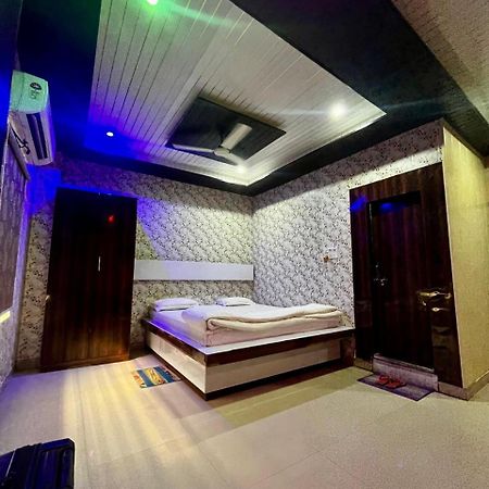 Hotel Shri Sai International, Sitamarhi Dumra Экстерьер фото